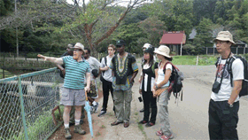 2012a6.gif(31723 byte)